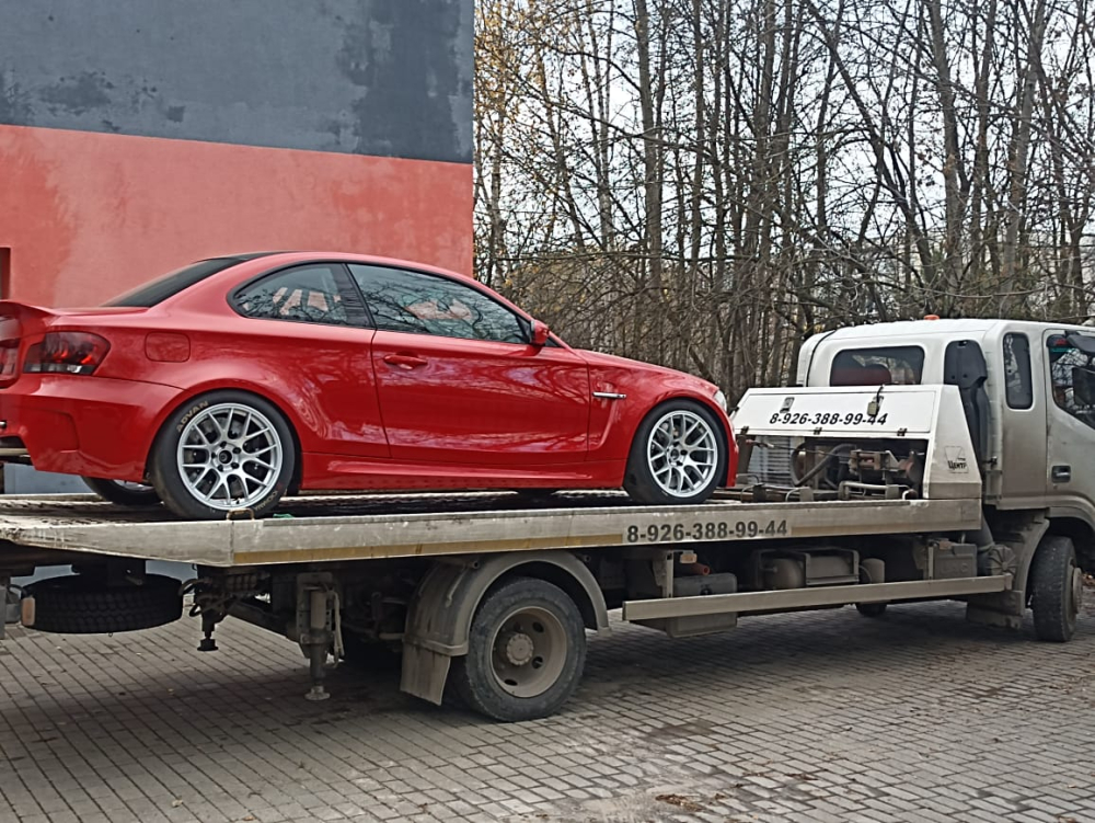 auto2help.ru,  загрузка эвакуатором со сдвижной платформой автомашины и перевозка в автосервис, р.п.Малаховка